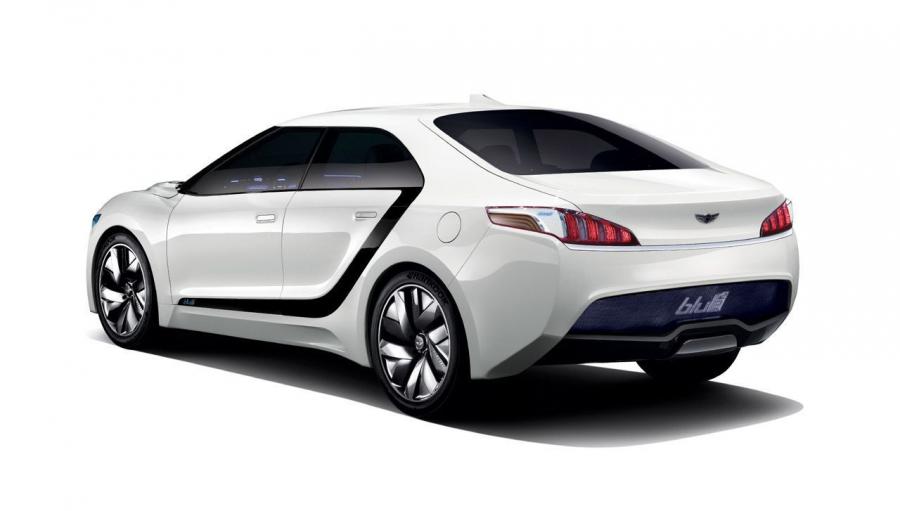  Hyundai Blue2 Fuel-Cell Concept 2011 года  (фото 8 из 31)